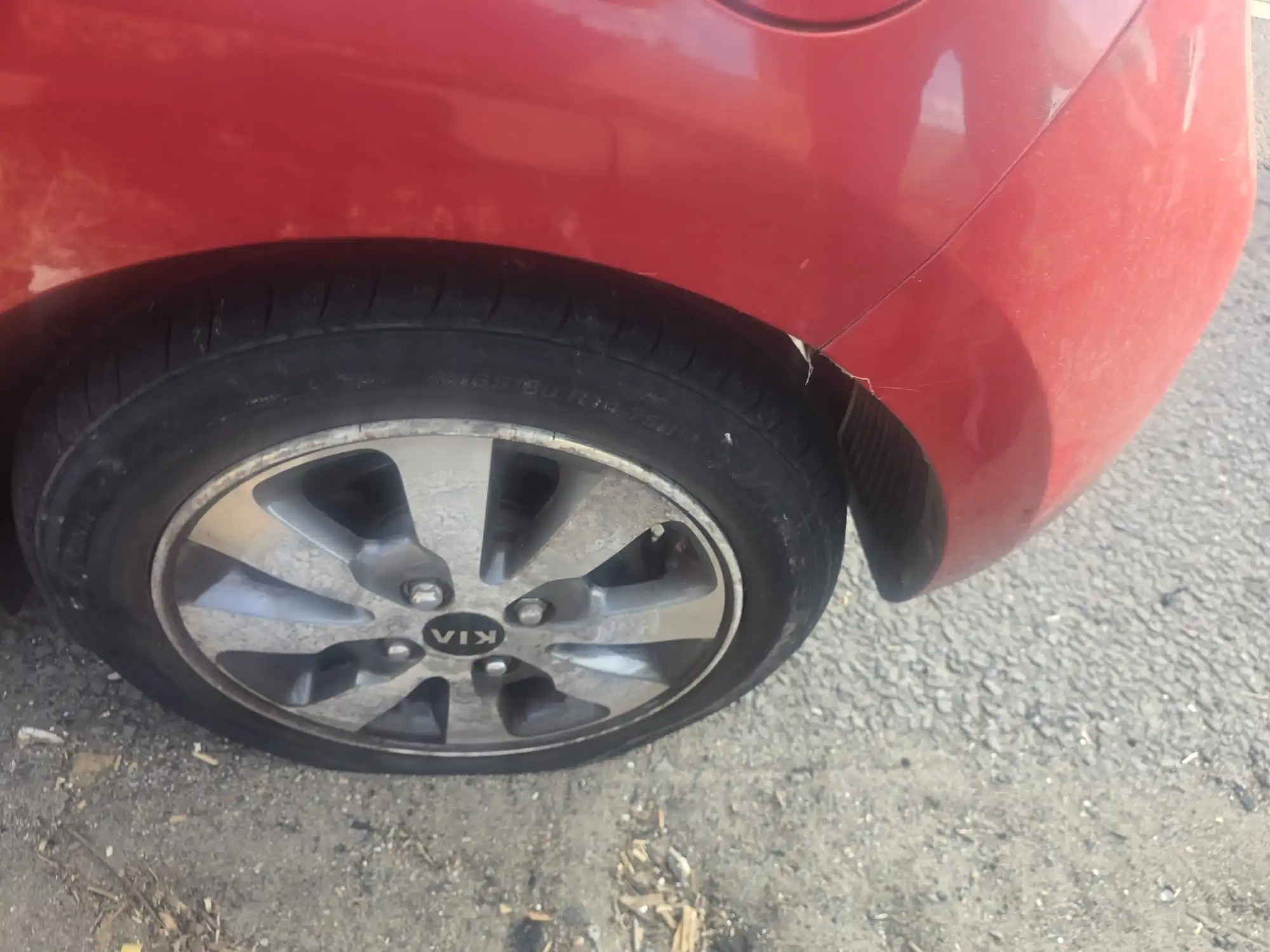 Roadside puncture inspection in London