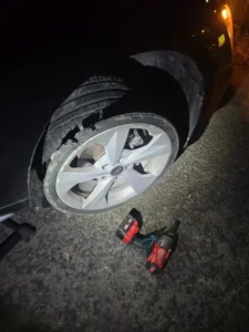 Mobile run flat tyre fitting and replacement service for cars across London